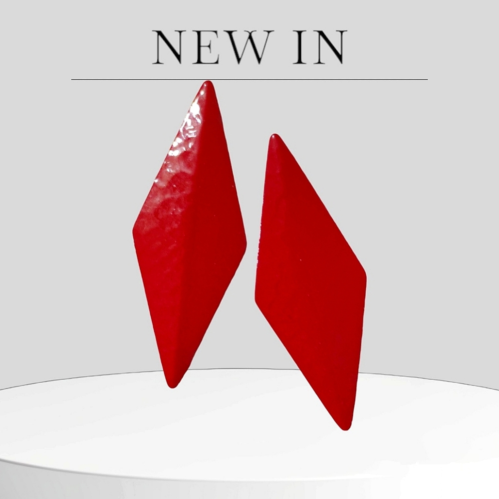 Red Diamond Shaped, Textured Surface Earrings! Solid Post Mount, 2.25" Length!
